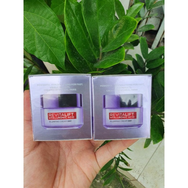 Kem dưỡng da siêu cấp ẩm Loreal Paris Revitalift 15ml - TÍM