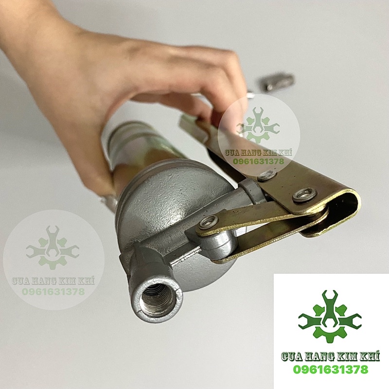 Súng bơm mỡ bằng tay 200cc CENTURY