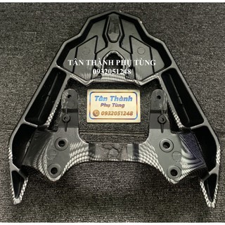 Cảng sau Tay dắt Winner X Carbon Rocket
