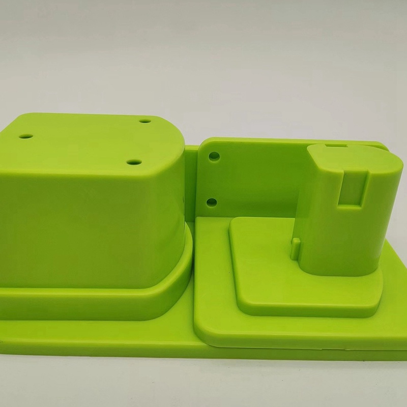 Bộ 4 Giá Đỡ Pin Ryobi 18V + 2 Phụ Kiện Đi Kèm