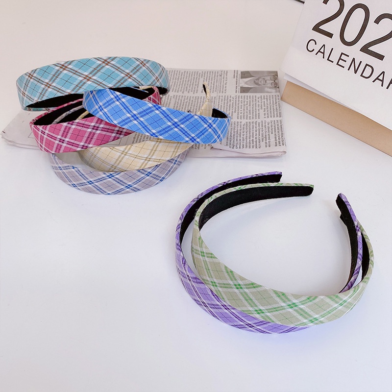 Cài Tóc Sọc Caro Xinh Xắn Đơn Giản Cho Nữ