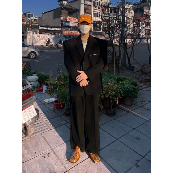 [Mã FASHIONMALLT4 giảm 15% đơn 150k] Áo Blazer AODEC O2 Zip Đen