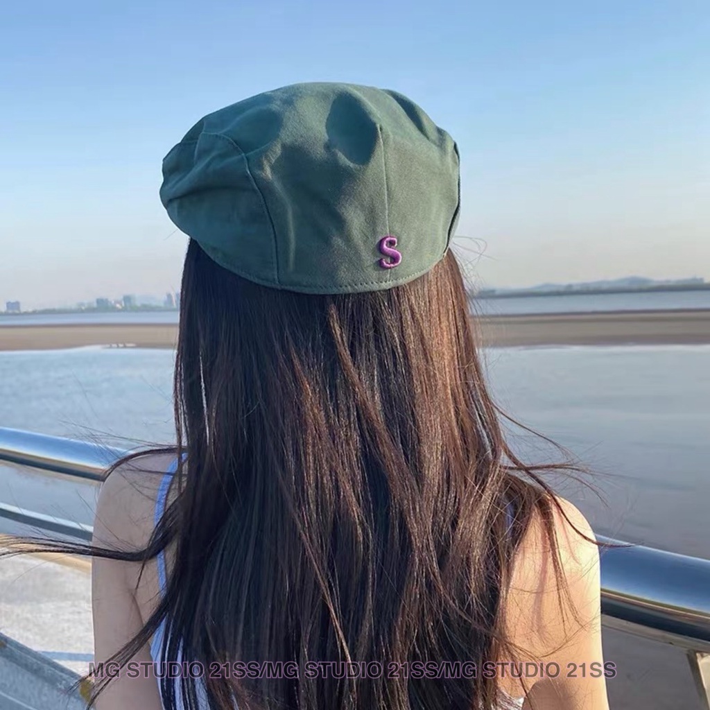 Mũ beret MU GUA ZHI PIN (MG STUDIO) họa tiết chữ với 6 màu tùy chọn