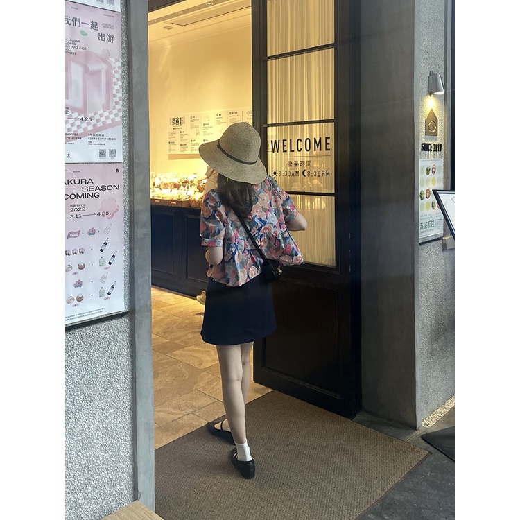 Áo Sơ Mi Tay Ngắn Phồng Họa Tiết Hoa Thời Trang Dành Cho Nữ