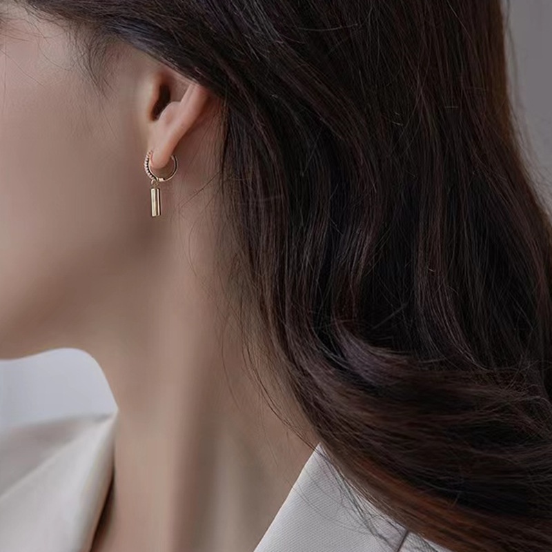 Đôi Khuyên Tai Dài Đính Đá Thời Trang Cho Nữ