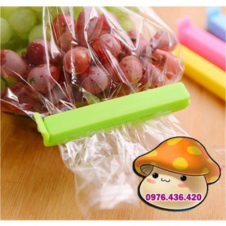 Dụng cụ kẹp miệng túi