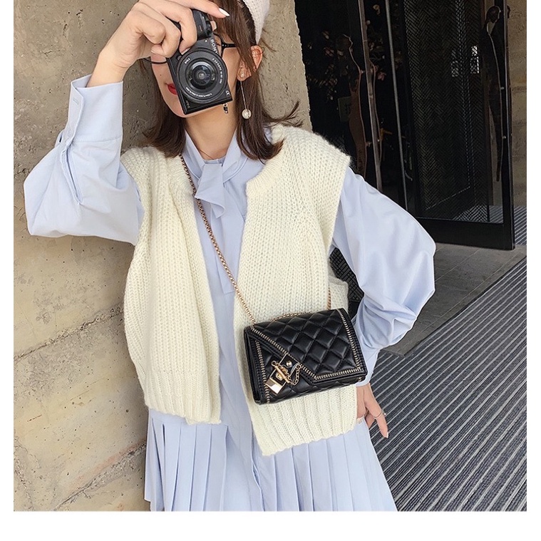 Túi Xách Nữ, Túi Đeo Chéo Khoá Gương Cài Dây Xích Đặc Nặng Tay Sang Chảnh