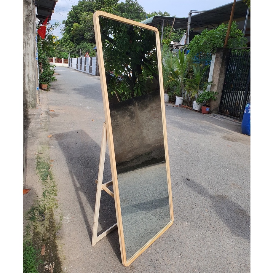 Gương toàn thân khung viền gỗ tự nhiên kích thước 70.80 x 1m7 1m8 .ĐĂNG QUANG