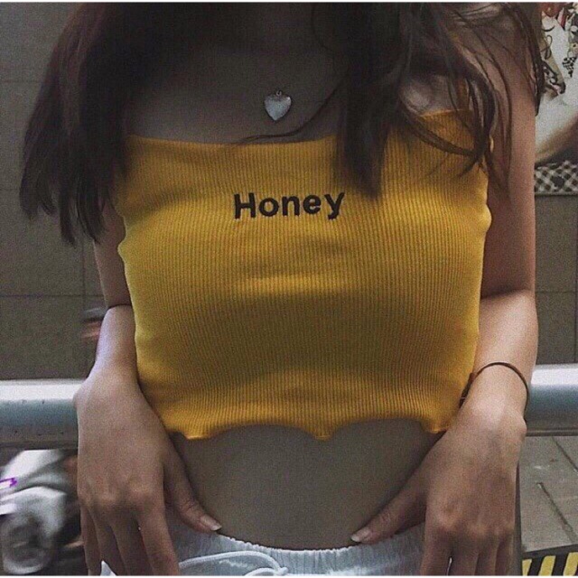 Áo 2 dây chữ thêu honey