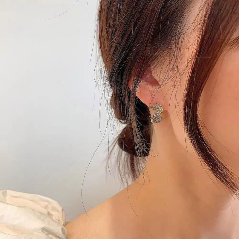 Đôi bông tai màu vàng chốt xỏ bạc S925 đính đá zircon phong cách Hàn Quốc thời trang