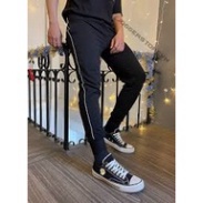 Quần thể thao phối sọc siêu đẹp