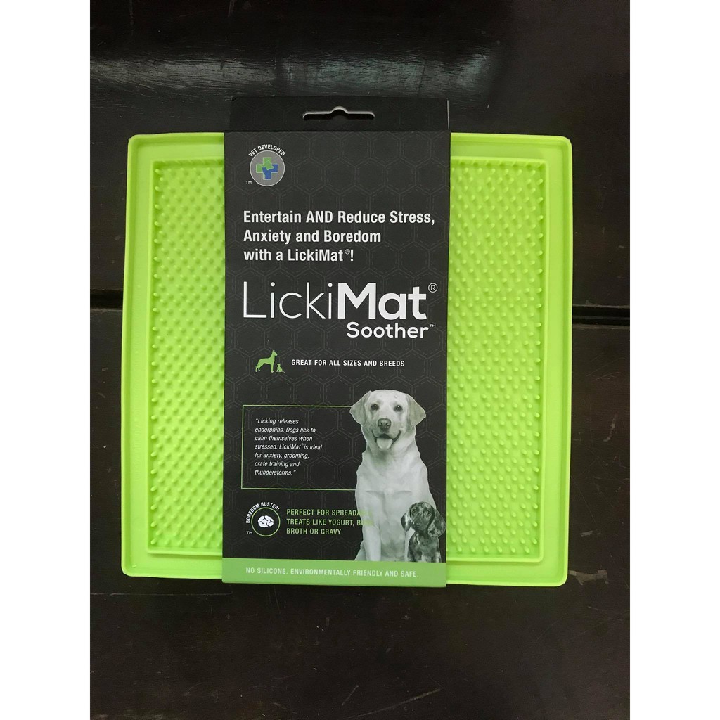 Thảm đựng thức ăn chó mèo Innovative Lickimat Soother Treat Mat