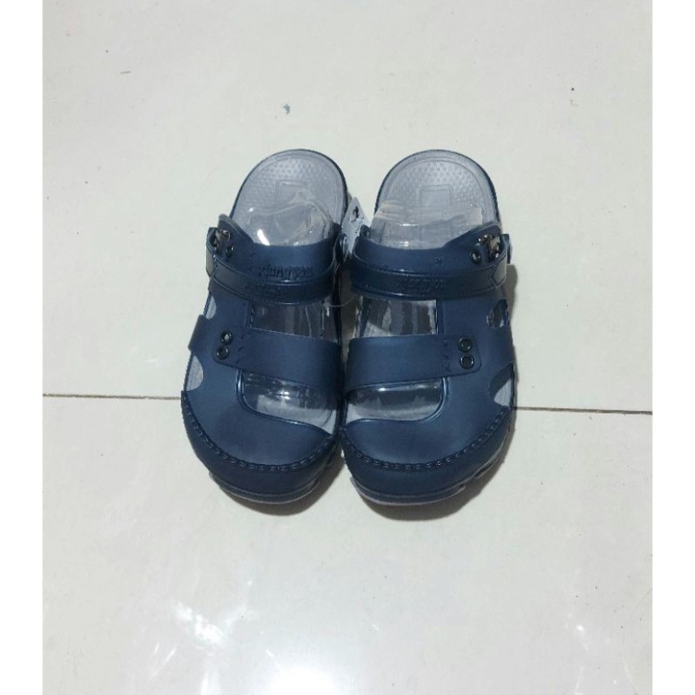 Dép nhựa dẻo êm nam bít bũi thoáng khí có quai