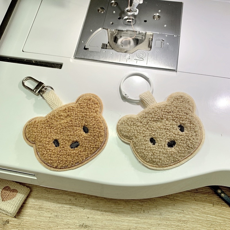 Nametag gấu thỏ thêu tên treo cặp cho bé 🤎