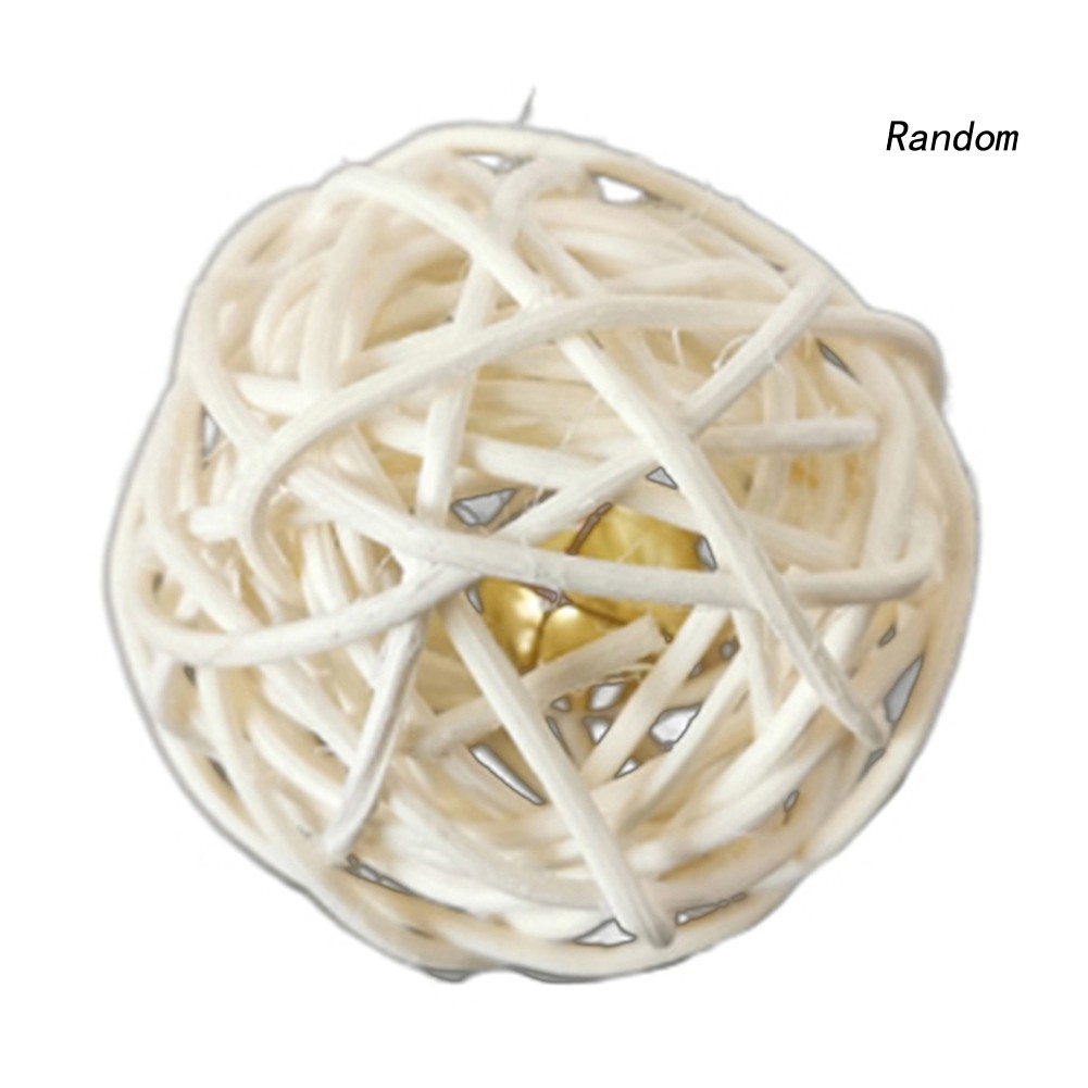 Đồ Chơi Quả Cầu Mây Có Chuông Dành Cho Mèo Cưng