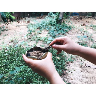Trầm hương bột (1 KG)
