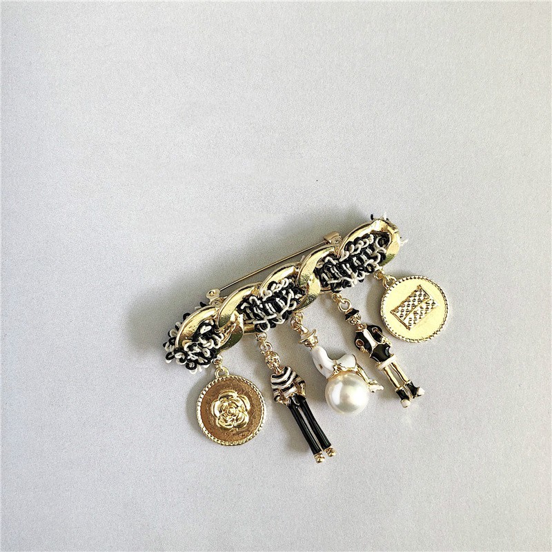 Trâm Cài Áo Thời Trang Theo Phong Cách Hàn Quốc