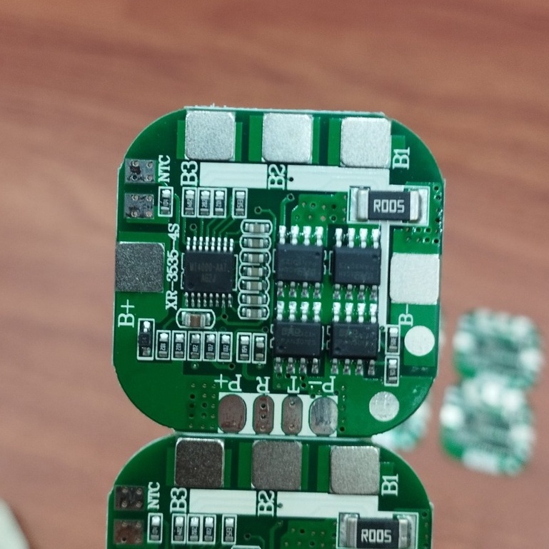 Mạch bảo vệ pin 4 Cell 14.4V 14.8V cho robot hút bụi loại vuông có cổng nhiệt độ