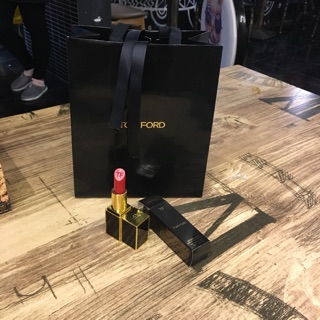 Son Môi Tomford Ruby Rush