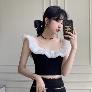 Áo Croptop Kiểu Cổ Vuông Trễ Vai Phối Lưới Bèo Dáng Ôm Thanh Lịch Sang Chảnh