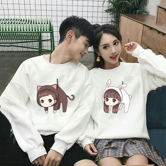 Áo Cặp Đôi Nam Nữ Đón Thu Đông Tình Yêu Lãng Mạn Dài Bo Tay Chất Liệu Da Cá In 3D Dễ Thương Hai Bé Treo Dây - MEO0820