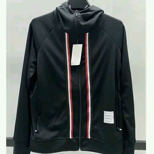 Áo Khoác Nam Chống Nắng Có Nón Khóa Kéo Cao Phối Sọc Đỏ, Chất Poly 2 Da Mặc Thoáng Mát [NEW UNISEX]