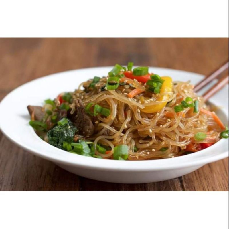Miến khoai lang công nghệ sợi rút  hàn quốc gói 500g siêu ngon mà không bị nát khi để lâu.