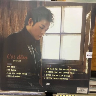 Đĩa than cõi đêm quang lê