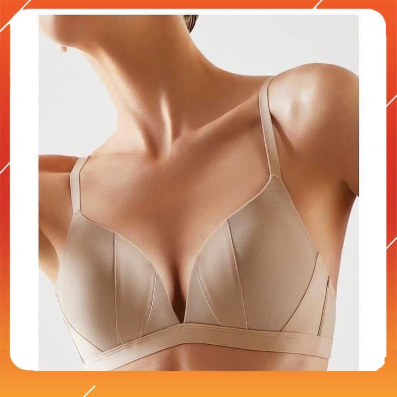 Set bộ đồ lót nữ Vic cao cấp áo không gọng cup chéo, đệm mút mỏng. Mã B11810