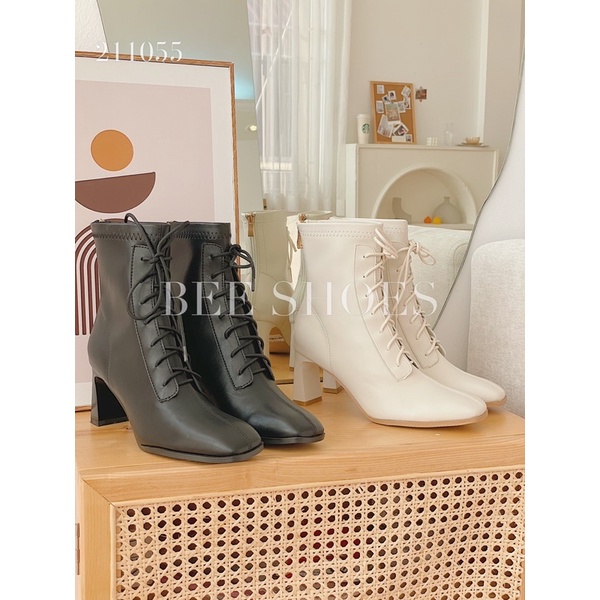 BEESHOES - BOOT NỮ BUỘC DÂY DA MỀM MŨI VUÔNG - BOOT NỮ ĐẾ TRỤ CAO 7CM CÓ SẴN MÀU ĐEN - KEM 211055
