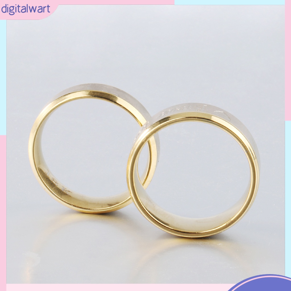 Nhẫn đính hôn khắc chữ Forever love cho cặp đôi