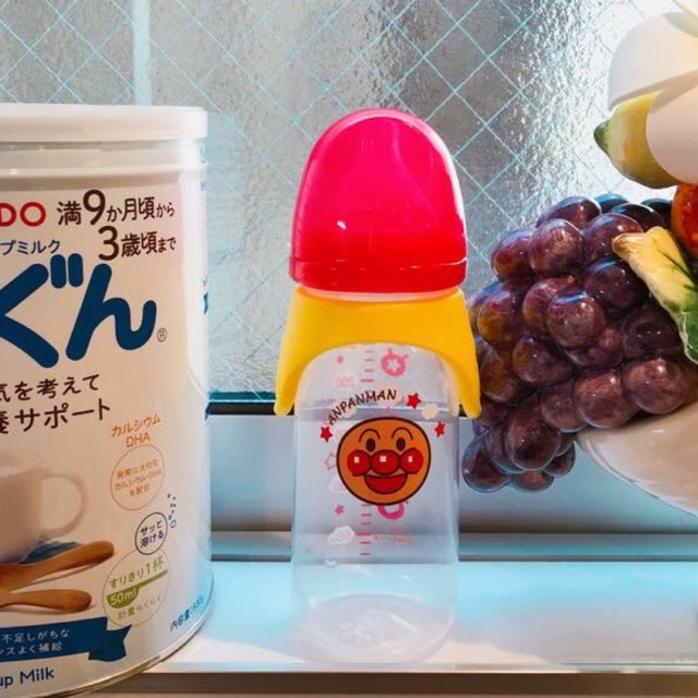 Bình sữa Anpanman 240ml