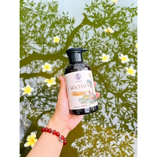 Sữa tắm thảo mộc Mộc Nhan Natural