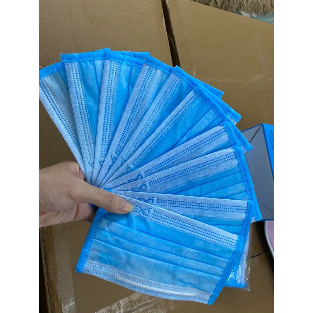 1 Hộp Khẩu Trang Y Tế