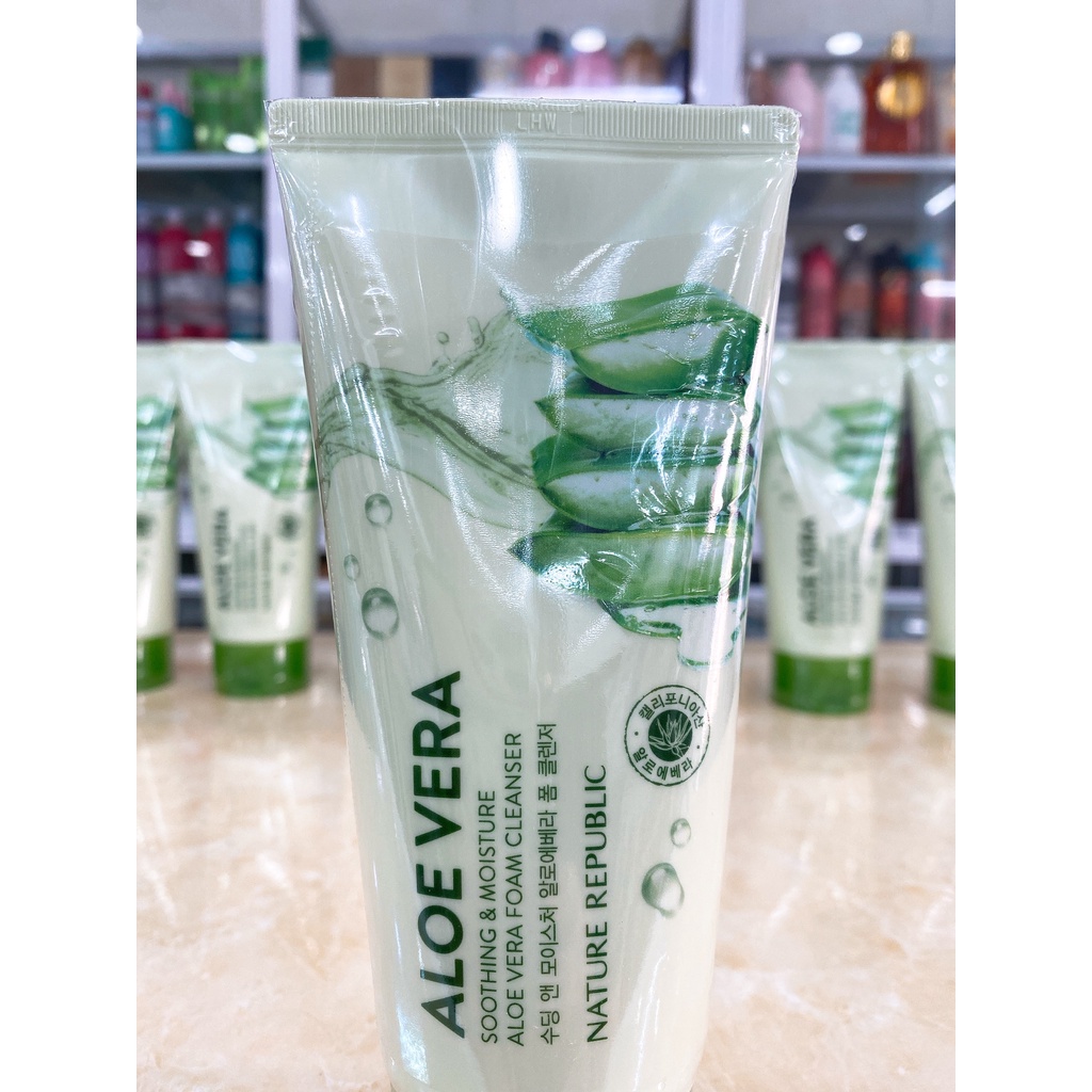 Sữa Rửa Mặt Lô Hội Dưỡng Ẩm Nature Republic Soothing &amp; Moisture Aloe Vera Foam Cleanser Hàn Quốc 150ml