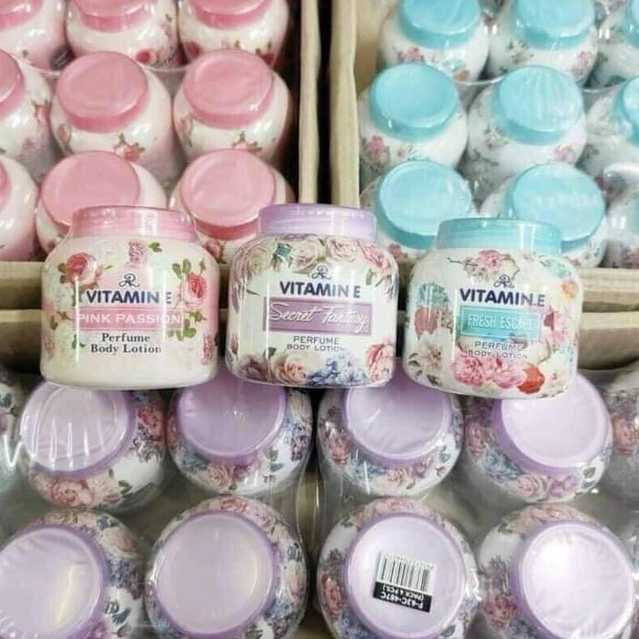 Kem dưỡng thể hương nước hoa AR Vitamin E Perfume Body Lotion Thái Lan | BigBuy360 - bigbuy360.vn