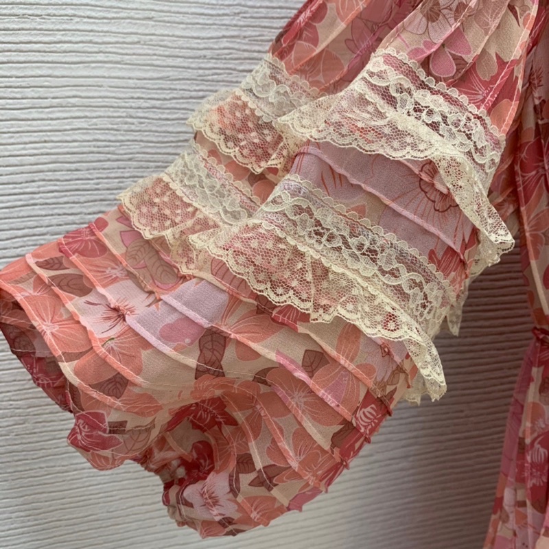 Đầm công chúa dáng xoè tay bồng tone màu hồng ngọt ngào thương hiệu Zimmermann cao cấp