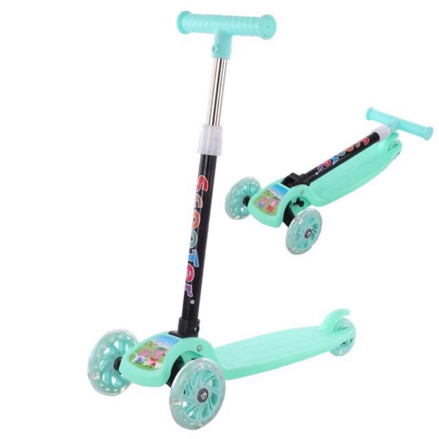 Xe trượt scooter cho bé có nhạc thay đổi