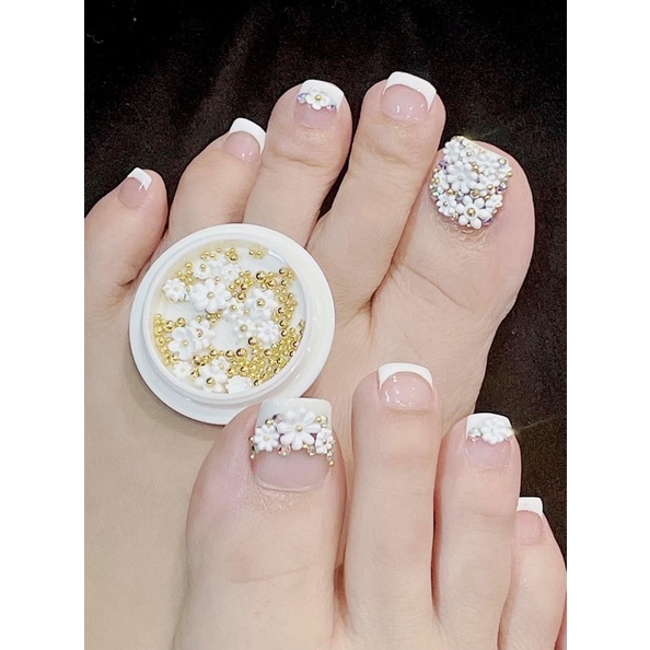 Sét hoa đính trang trí móng