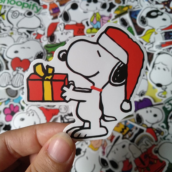 Bộ Sticker dán cao cấp chủ đề SNOOPY - Dùng dán Xe, dán mũ bảo hiểm, dán Laptop...