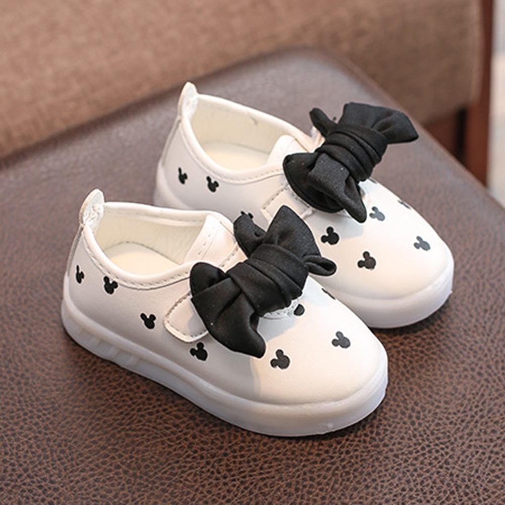 <twicebuy> Fashion Lovely Kids Girls Bowknot LED Light Magic Tape Casual Princess Shoes