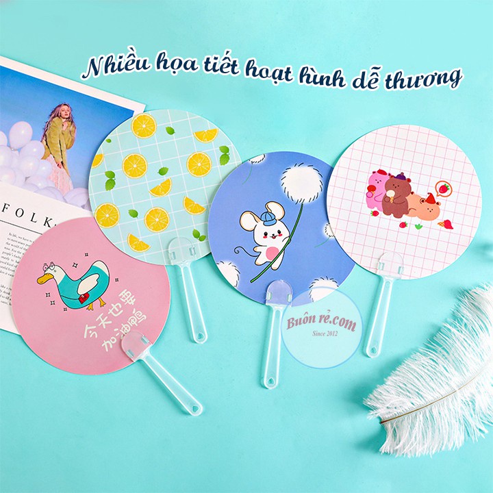 Quạt cầm tay mini hình tròn hoạt hình bằng nhựa nhiều họa tiết cute, xua tan nắng hè –Buôn rẻ 01092