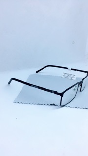 Gọng kính cận Porsche Design cực bền