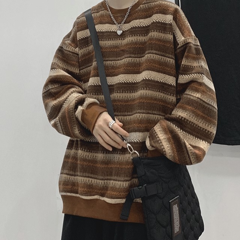 Áo sweater cổ tròn dáng rộng in họa tiết kẻ sọc phong cách Nhật Bản cổ điển cỡ M-2XL cho nam