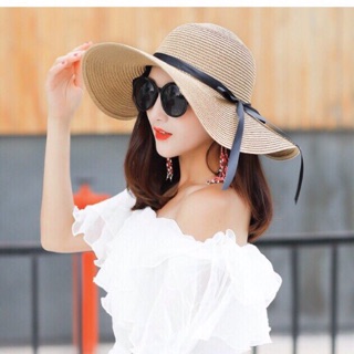 Mũ cói vành rộng nơ dài