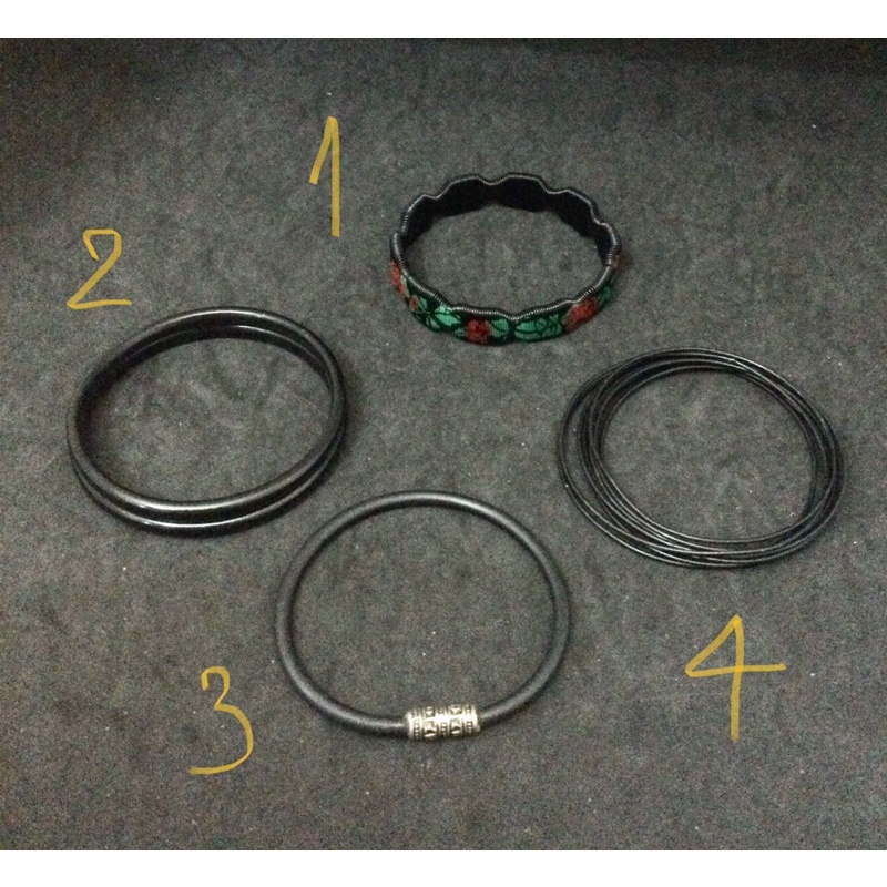 Vòng tay đen unisex