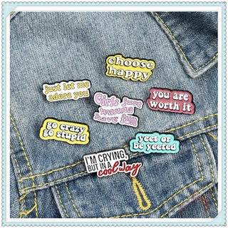 Huy hiệu cài áo ba lô tráng men họa tiết dòng chữ cái Tiếng Anh 01