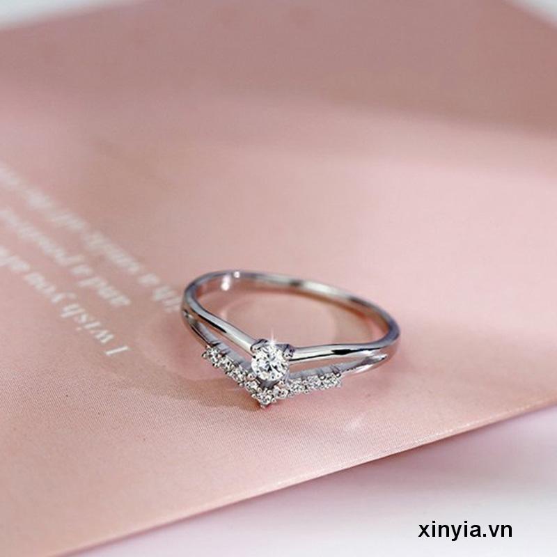 Nhẫn Hợp Kim Đính Đá Zircon Đơn Giản Cho Nữ