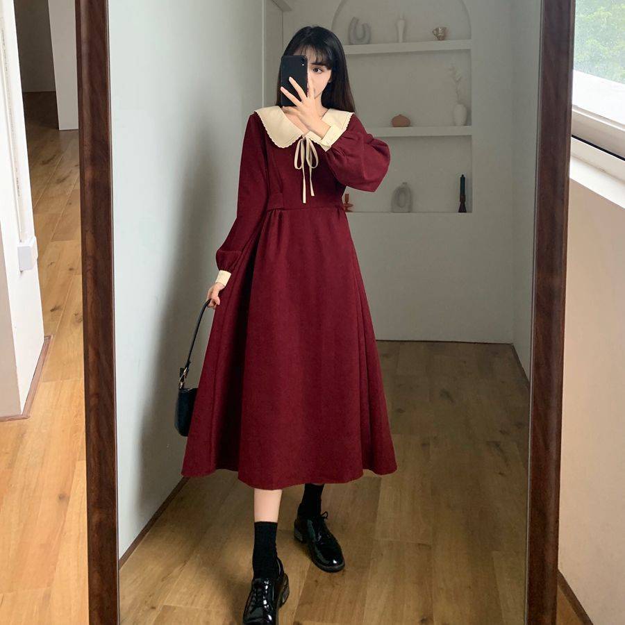 Váy babydoll Đầm Đen Tay Dài Cổ Búp Bê Phong Cách Pháp Thời Trang Thu Đông Cho Nữ