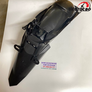 Đuôi sau biển số , chắn bùn sau exciter 135 zin yamaha - 55pf16110100